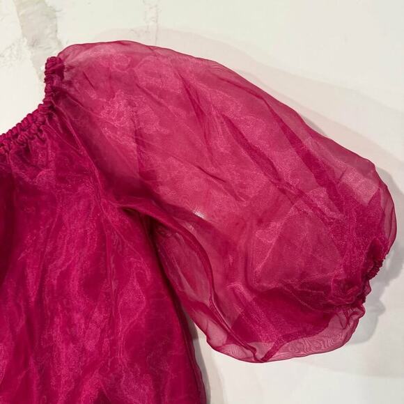 CeCe Off Shoulder Sheer Puff Sleeve Blouse Women's Medium Red Glam Renaissance - Picture 3 of 8
